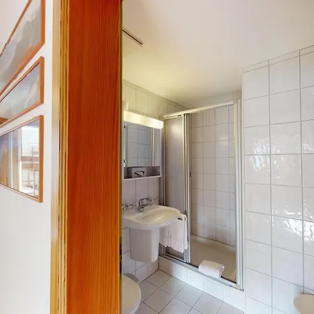 Belvair 39 Apartment